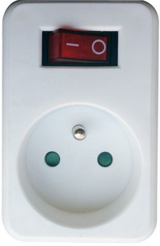 Solight P96 zásuvka průběžná s vypínačem max. 10A